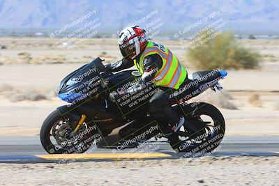 media/Feb-04-2024-SoCal Trackdays (Sun) [[91d6515b1d]]/7-Turn 9 Inside (1140am)/